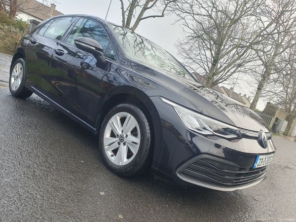 Volkswagen Golf Estate, Petrol, 2023, Black