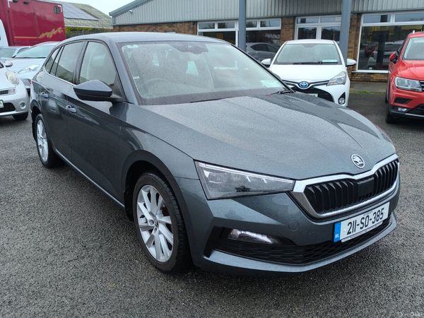 Skoda Scala Hatchback, Petrol, 2021, Grey