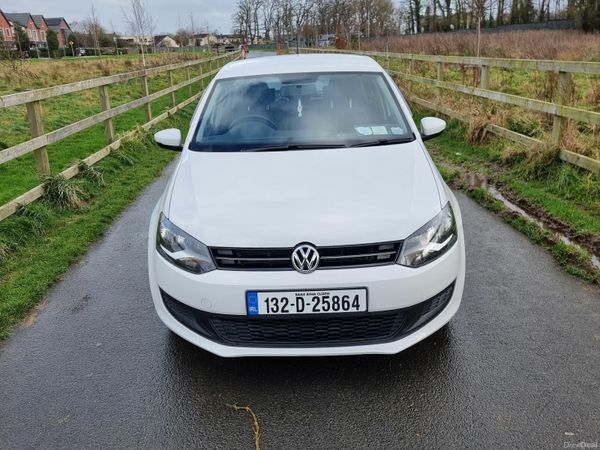 Volkswagen Polo Hatchback, Petrol, 2013, White
