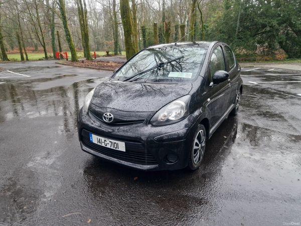 Toyota Aygo Hatchback, Petrol, 2014, Black