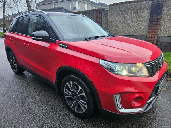 Suzuki Vitara SUV, Petrol, 2020, Red