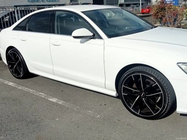 Audi A6 Saloon, Diesel, 2017, White
