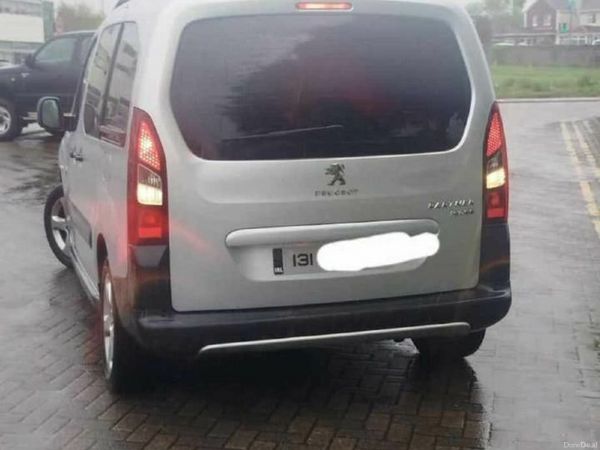 Peugeot Partner Tepee MPV, Diesel, 2013, Silver