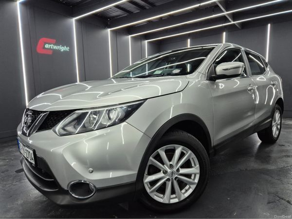 Nissan Qashqai MPV, Diesel, 2015, Silver