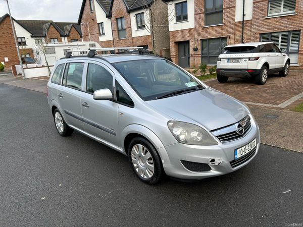 Opel Zafira MPV, Petrol, 2010, Silver