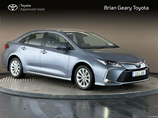 Toyota Corolla Saloon, Petrol Hybrid, 2022, Grey