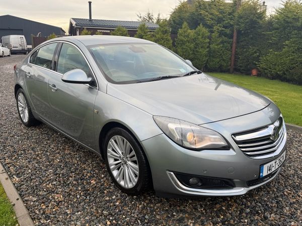 Vauxhall Insignia Hatchback, Diesel, 2014, Silver