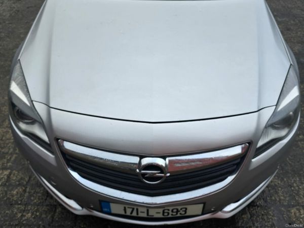 Opel Insignia Hatchback, Diesel, 2017, Grey