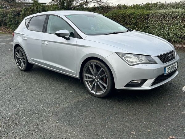 SEAT Leon Hatchback, Diesel, 2013, Silver