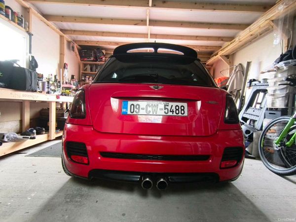 Mini Cooper Hatchback, Petrol, 2009, Red