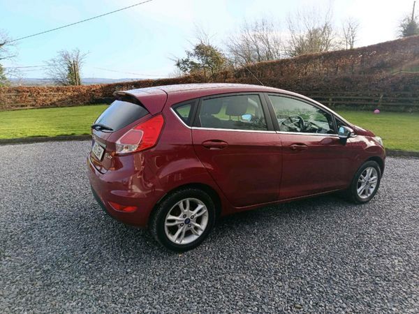 Ford Fiesta Hatchback, Petrol, 2010, Blue