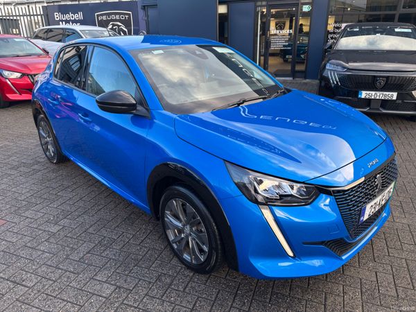 Peugeot 208 Hatchback, Electric, 2023, Blue