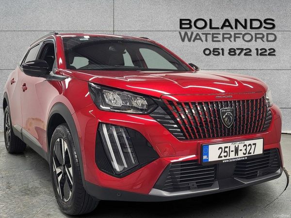 Peugeot 2008 MPV, Petrol, 2025, Red