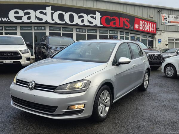 Volkswagen Golf Hatchback, Petrol, 2015, Silver