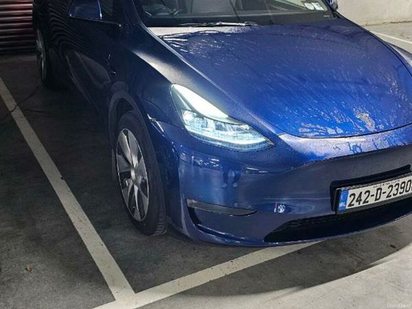 Tesla Model Y MPV, Electric, 2024, Blue