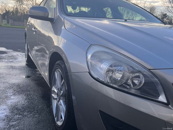 Volvo S60 Saloon, Diesel, 2013, Green