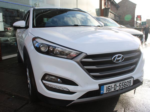 Hyundai Tucson SUV, Diesel, 2016, White