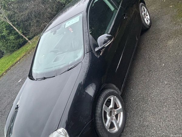 Volkswagen Golf Hatchback, Petrol, 2008, Black