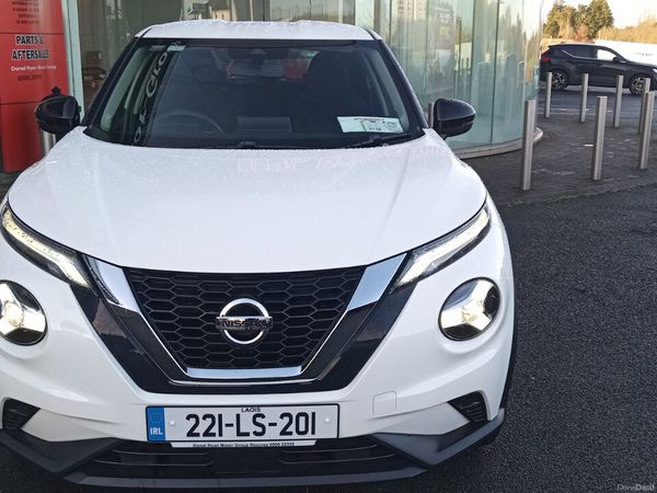 Nissan Juke SUV, Petrol, 2022, White