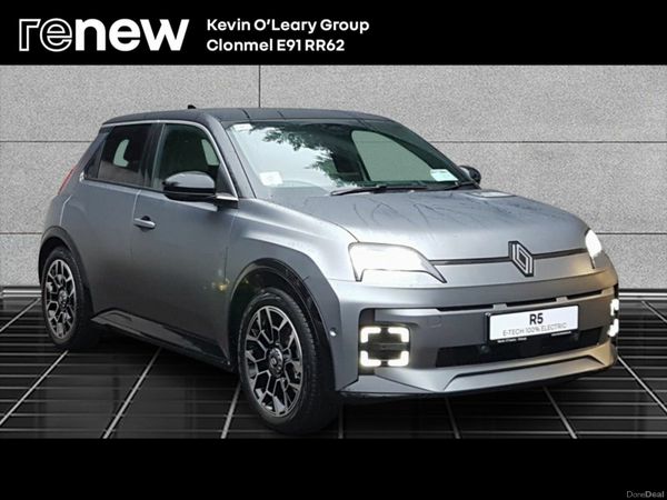 Renault 5 E-Tech Hatchback, Electric, 2026, Grey
