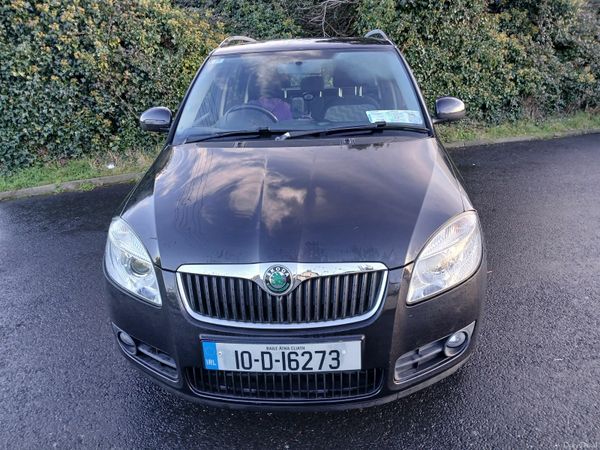 Skoda Fabia Estate/Jeep, Petrol, 2010, Black