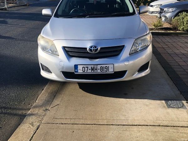 Toyota Corolla Saloon, Petrol, 2007, Black