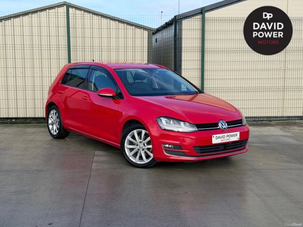 Volkswagen Golf Hatchback, Petrol, 2016, Red