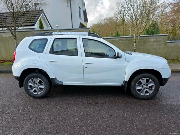 Dacia Duster SUV, Diesel, 2015, White