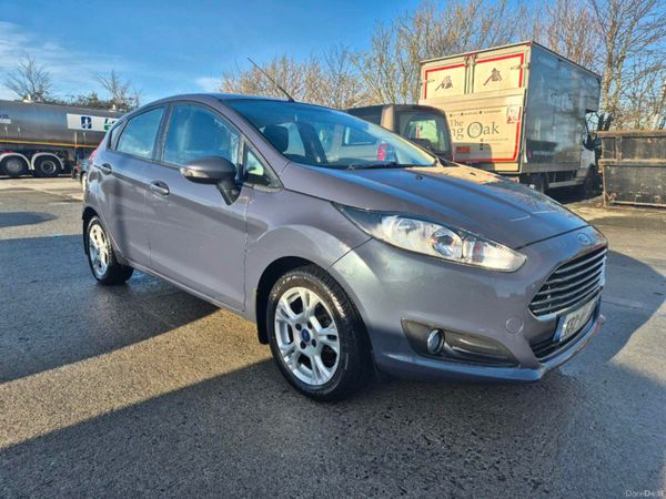 Ford Fiesta Hatchback, Petrol, 2013, Blue