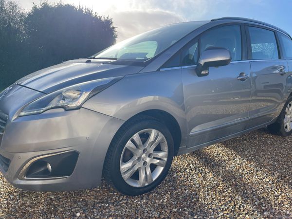 Peugeot 5008 MPV, Diesel, 2015, Grey
