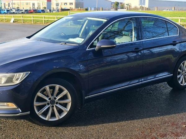 Volkswagen Passat Saloon, Diesel, 2015, Blue