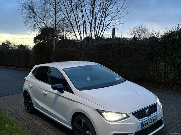 SEAT Ibiza Hatchback, Petrol, 2023, White