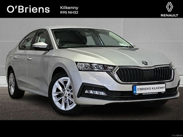 Skoda Octavia Saloon, Diesel, 2024, Grey