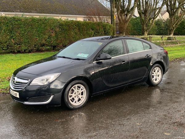Opel Insignia Hatchback, Diesel, 2014, Black