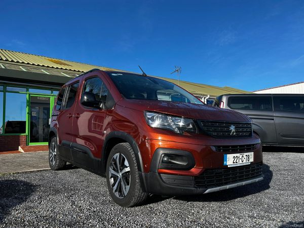 Peugeot Rifter MPV, Diesel, 2022, Brown