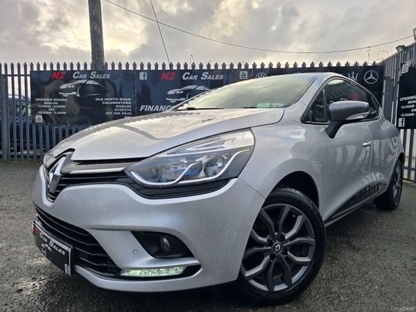 Renault Clio Hatchback, Petrol, 2018, Silver