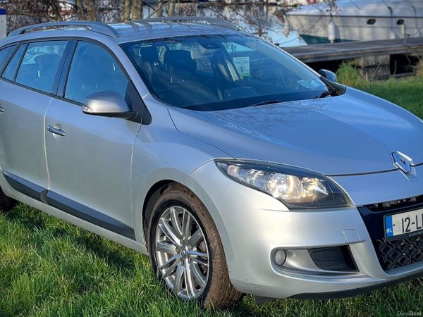 Renault Megane Estate/Jeep, Diesel, 2012, Silver