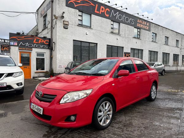 Toyota Corolla Saloon, Petrol, 2008, Red