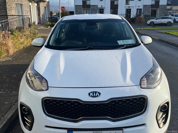 Kia Sportage SUV, Diesel, 2016, White