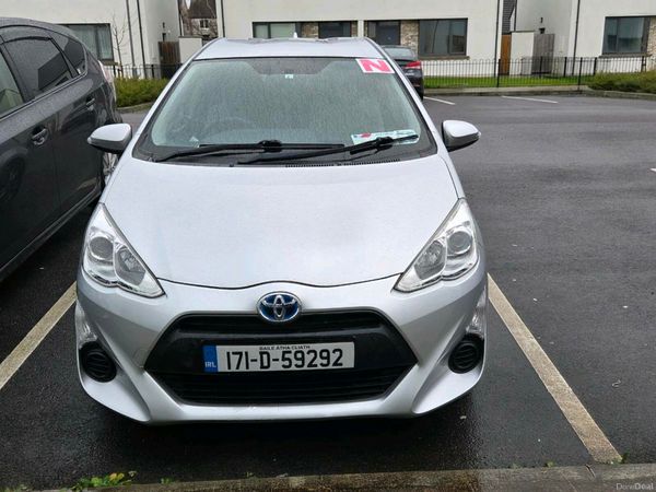 Toyota Aqua Hatchback, Petrol Hybrid, 2017, Silver