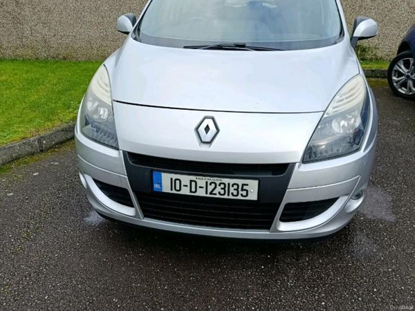 Renault Scenic MPV, Diesel, 2010, Silver