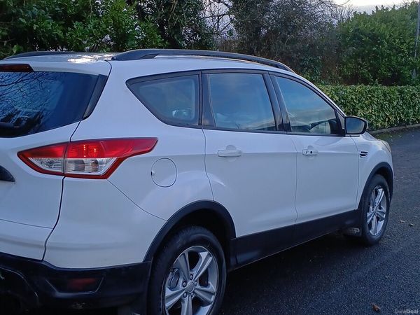 Ford Kuga SUV, Diesel, 2014, White