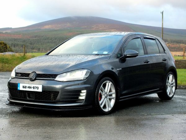 Volkswagen Golf Hatchback, Diesel, 2016, Grey