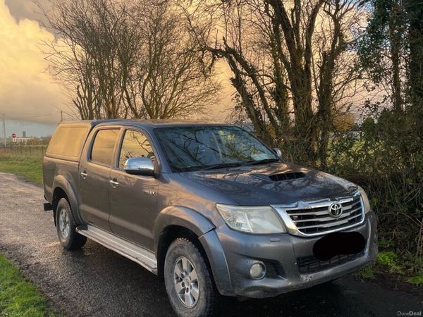 Toyota Hilux Crew Cab, Diesel, 2012, Grey