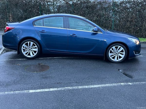 Opel Insignia Saloon, Diesel, 2014, Blue