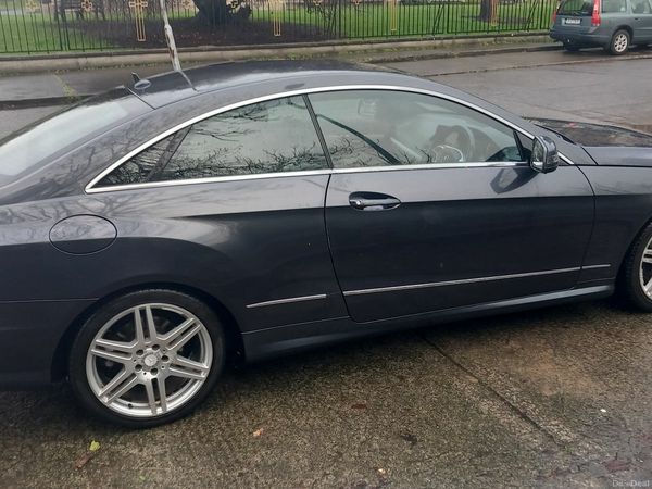 Mercedes-Benz E-Class Coupe, Diesel, 2013, Grey