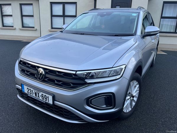 Volkswagen T-Roc SUV, Diesel, 2023, Grey