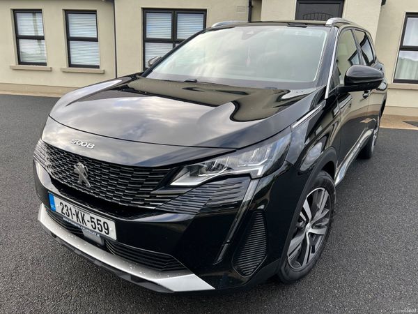 Peugeot 5008 MPV, Diesel, 2023, Black