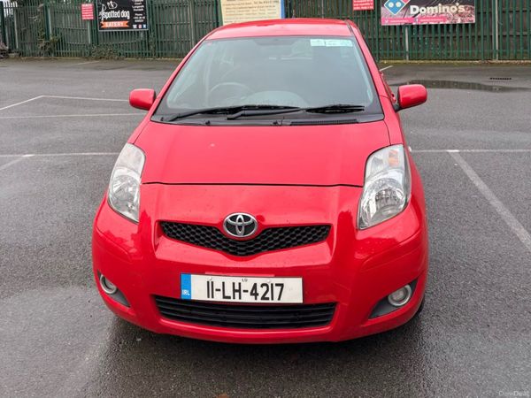 Toyota Yaris Hatchback, Diesel, 2011, Red