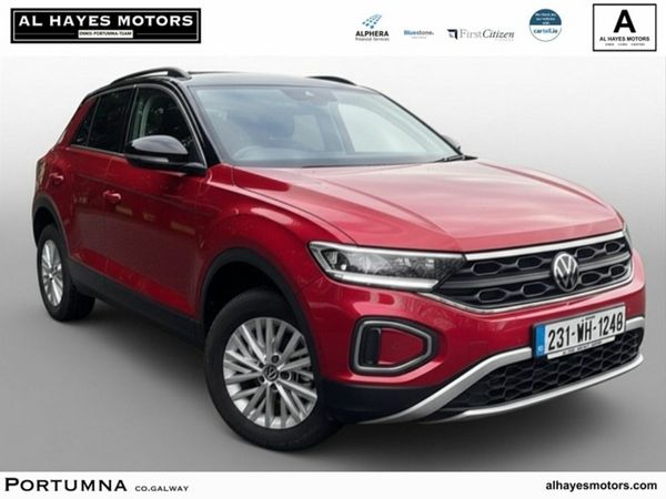 Volkswagen T-Roc SUV, Petrol, 2023, Red